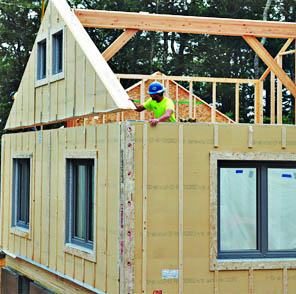 Construcción de cabaña en estructura metálica y placas de fibrocemento.  Vivienda a bajo costo 